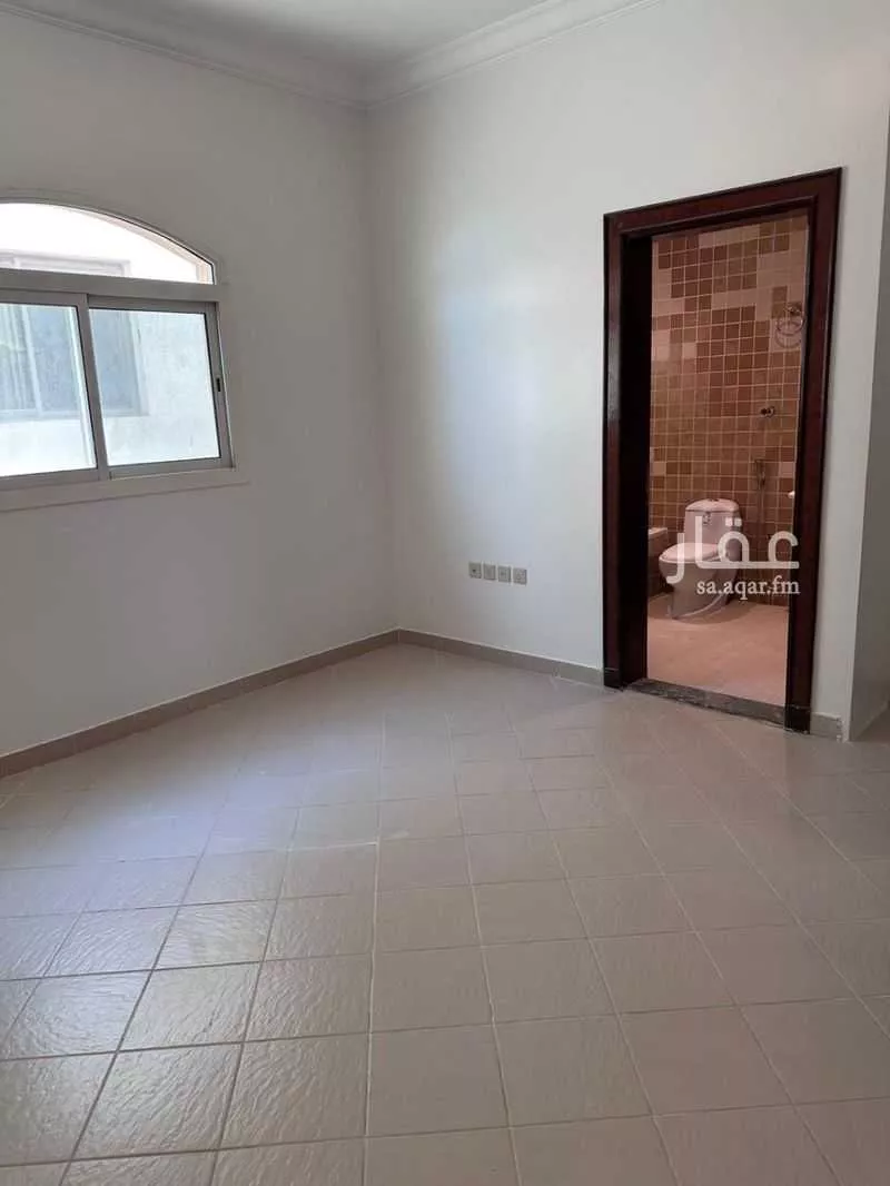 4 bedroom villa in Al Aqiq 3