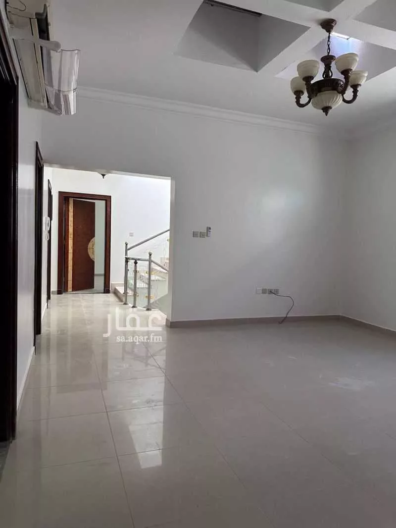4 bedroom villa in Al Aqiq 5