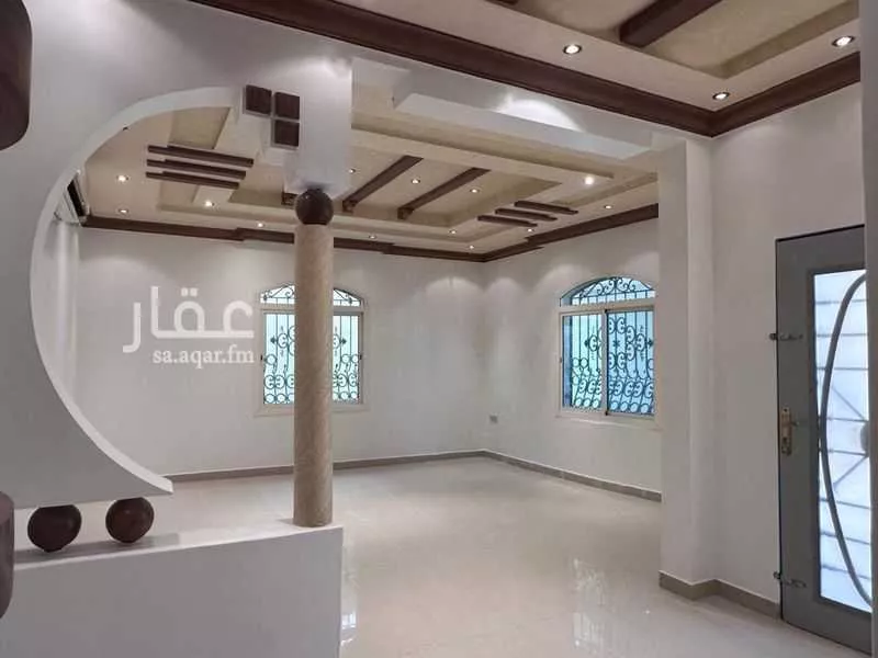 4 bedroom villa in Al Aqiq 9