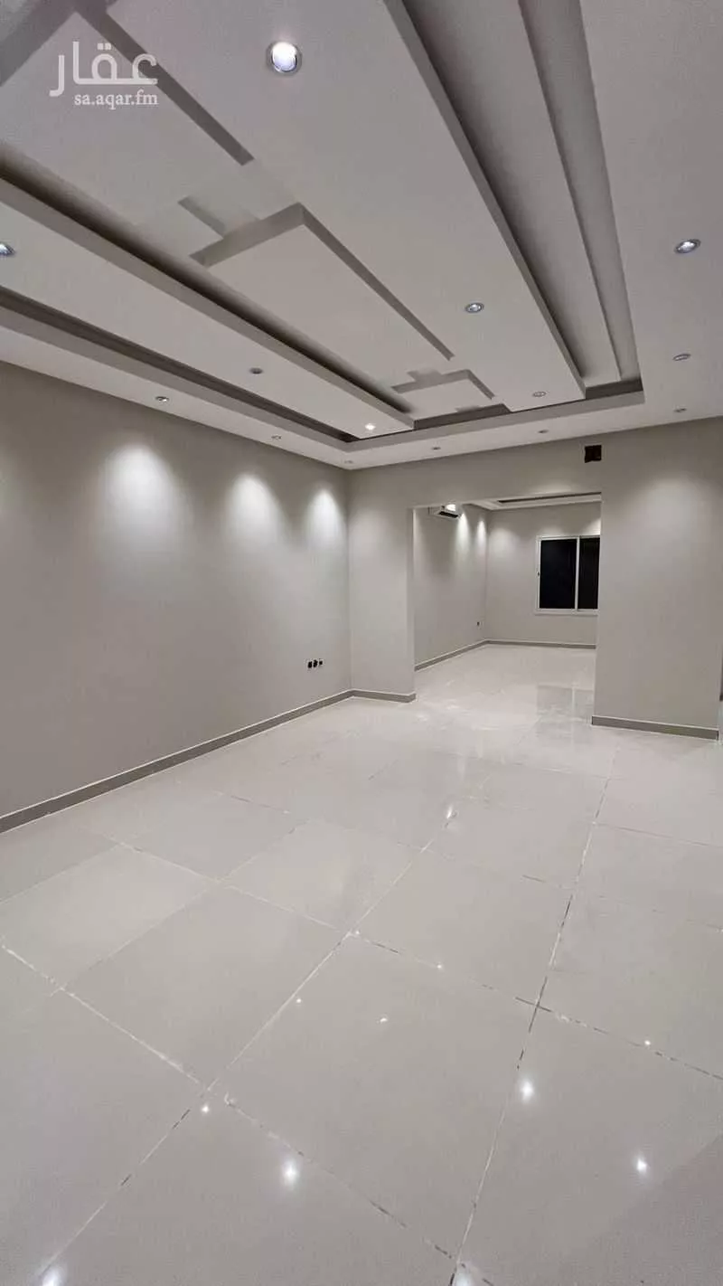 6 bedroom villa in Al Aridh 17