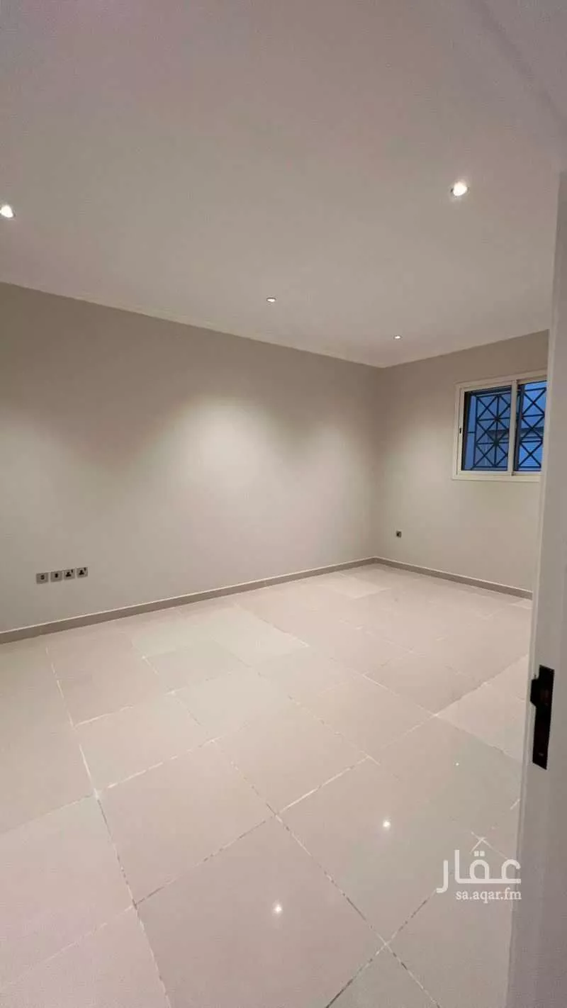 6 bedroom villa in Al Aridh 21