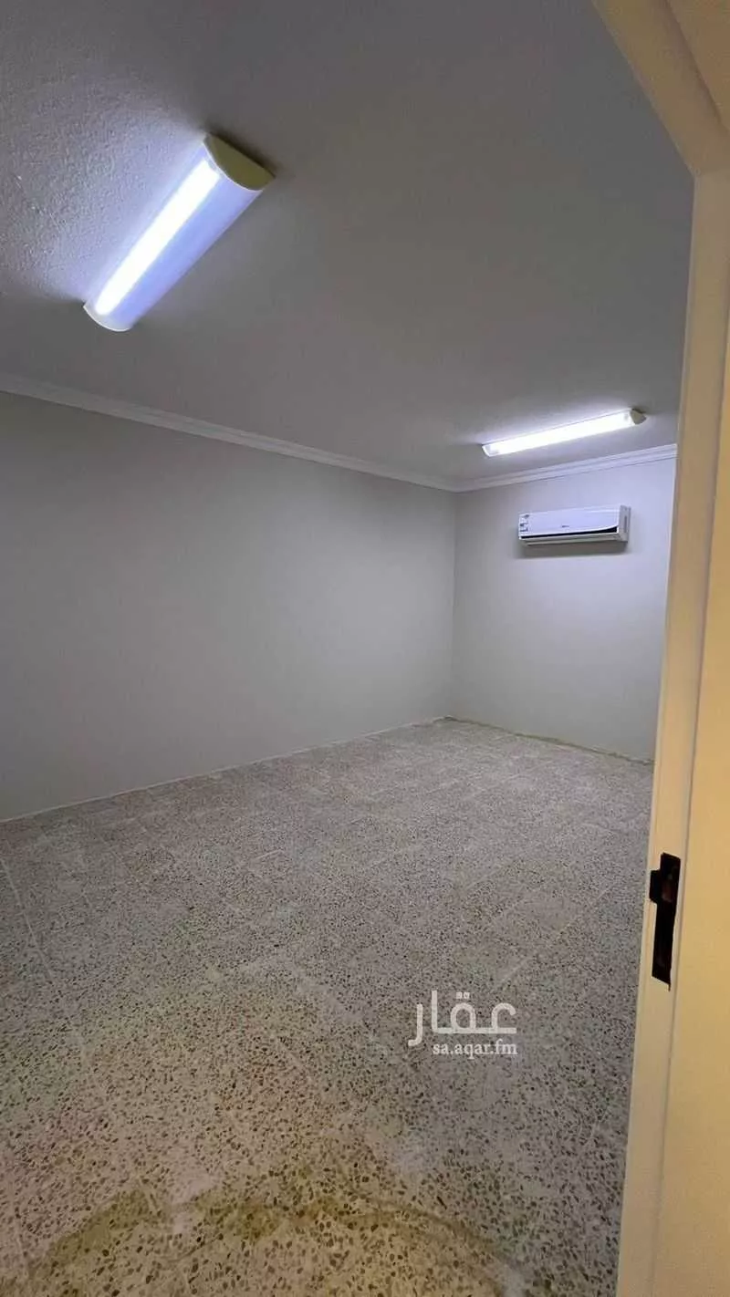 6 bedroom villa in Al Aridh 22