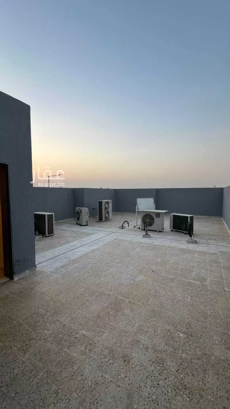 6 bedroom villa in Al Aridh 4