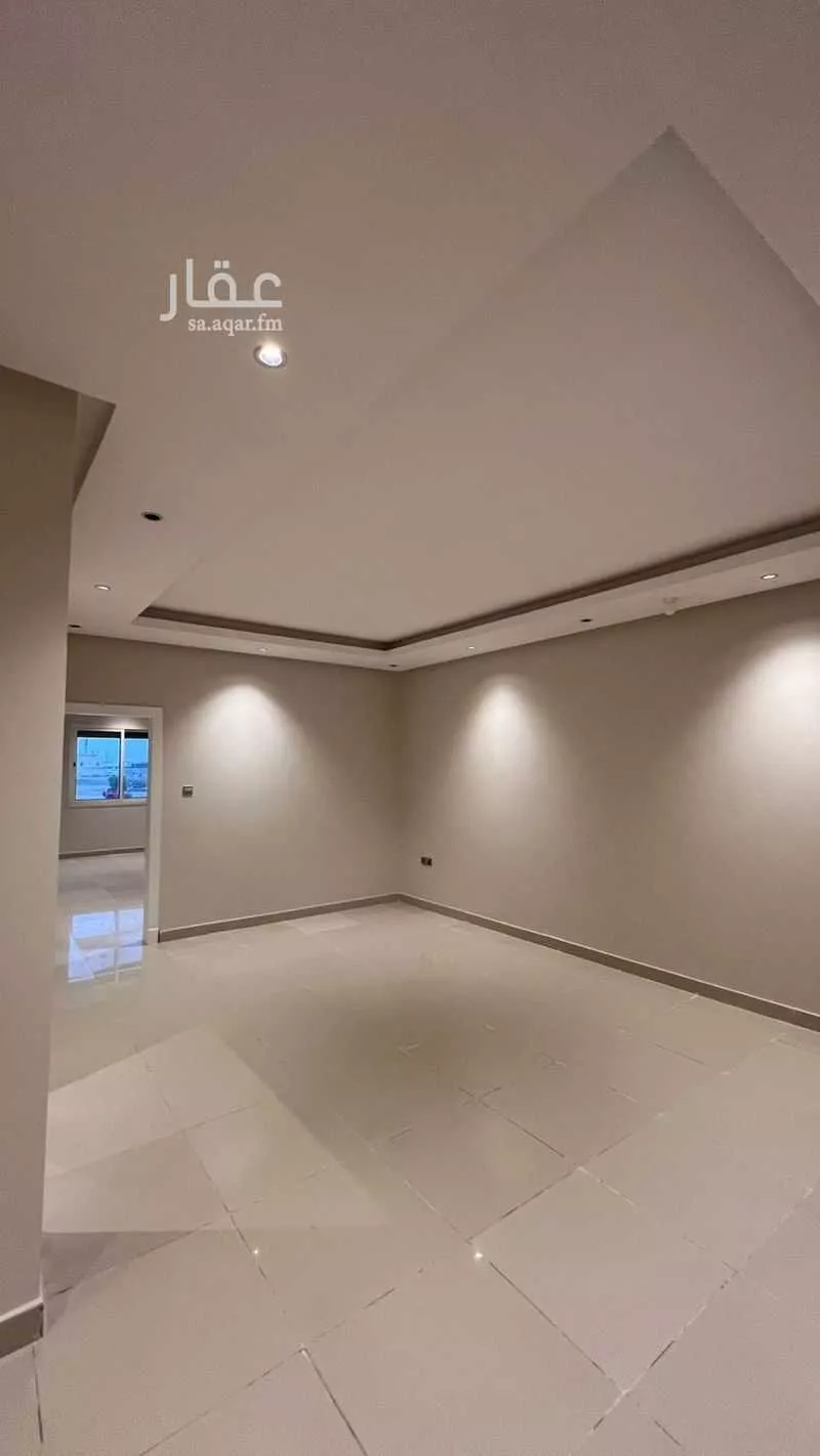 6 bedroom villa in Al Aridh 8