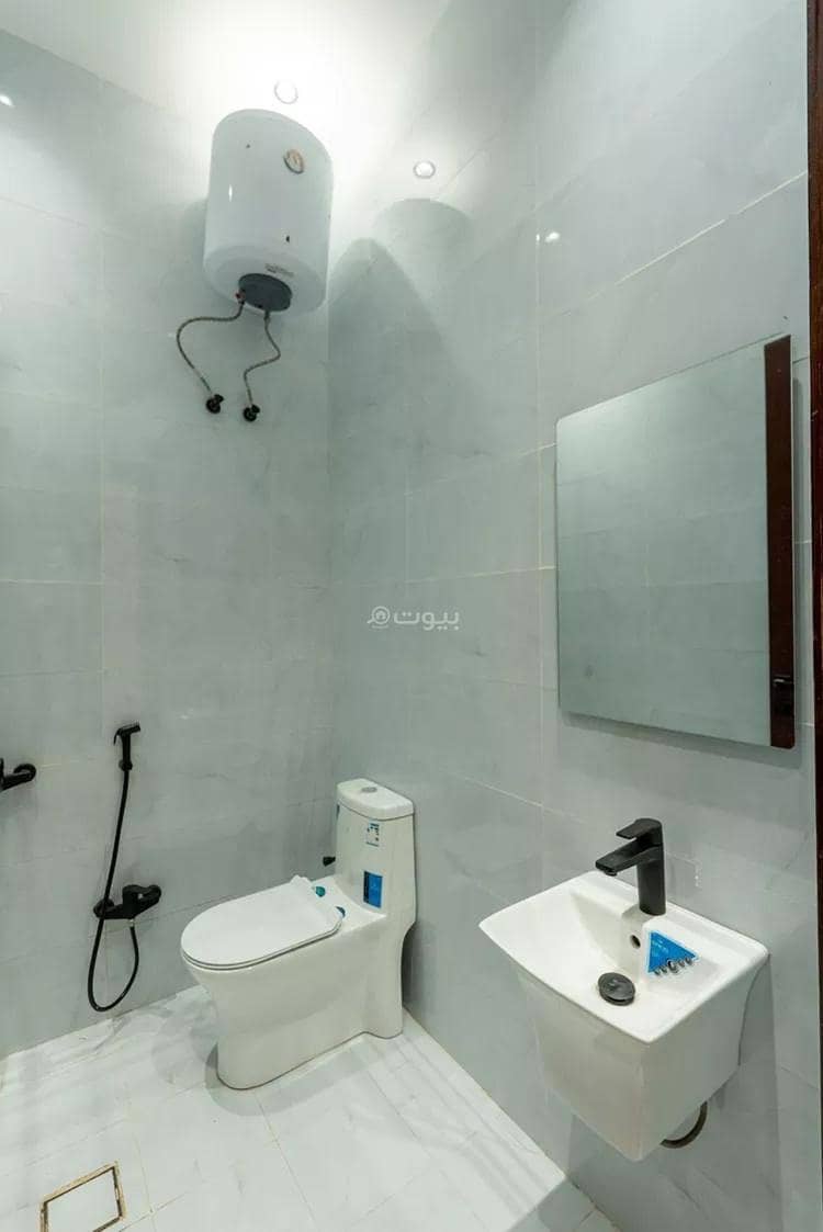 3 bedroom apartment in Okaz, Riyadh 9