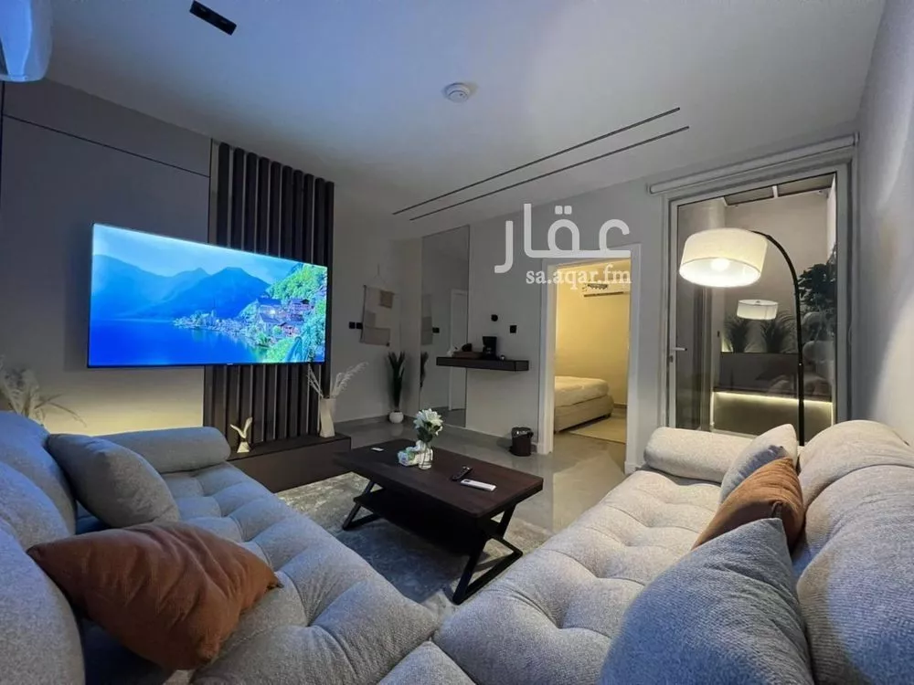 3 bedroom apartment in Al Malqa 14