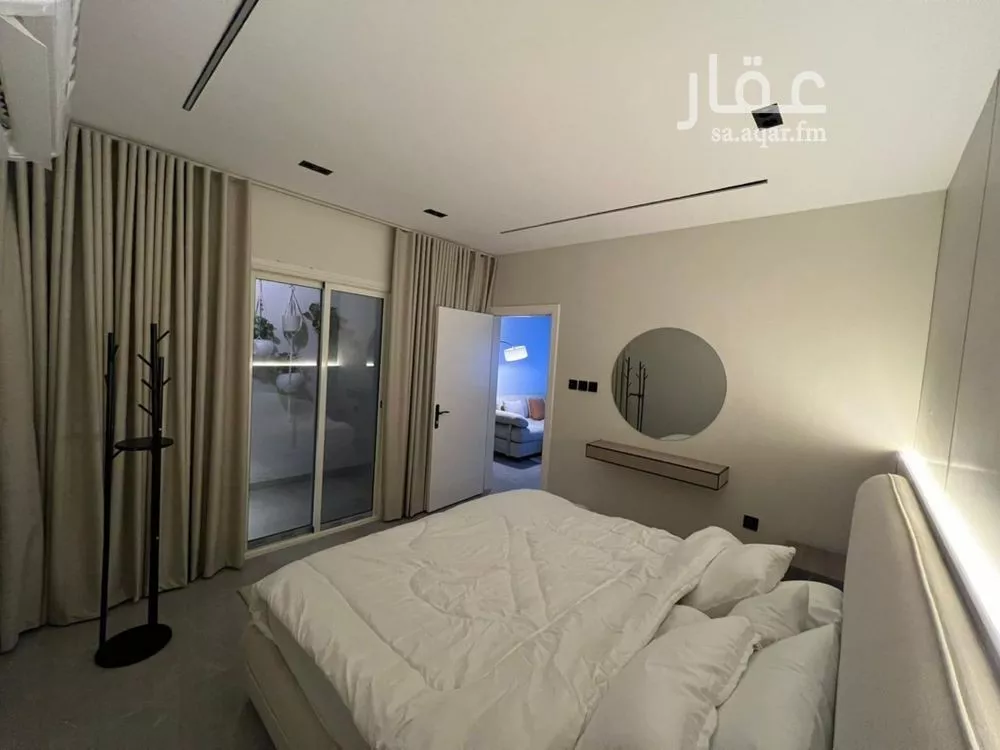3 bedroom apartment in Al Malqa 10
