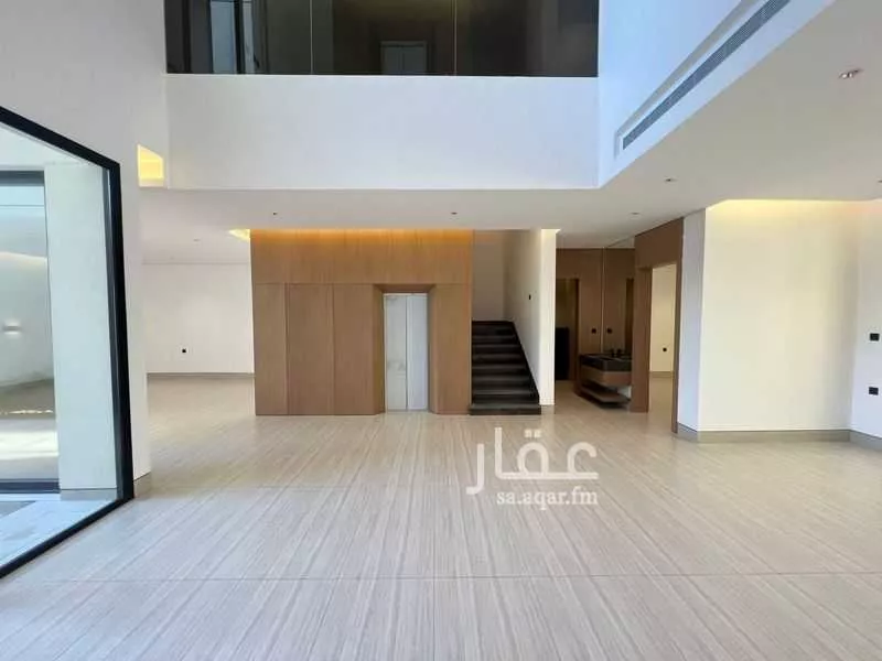 6 bedroom villa in Al Narjis 5