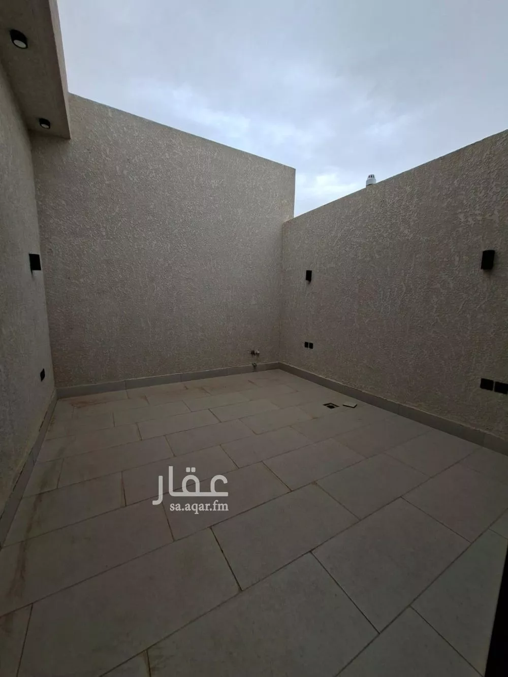 3 bedroom floor in Al Qairawan 11