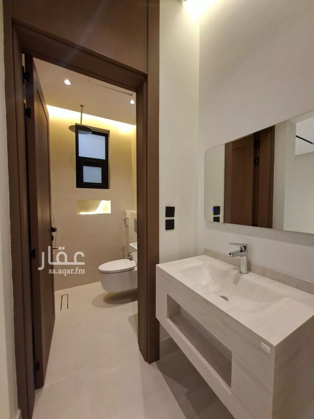 3 bedroom floor in Al Qairawan 6