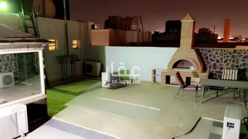 فيلا 8 غرف في الملقا 11