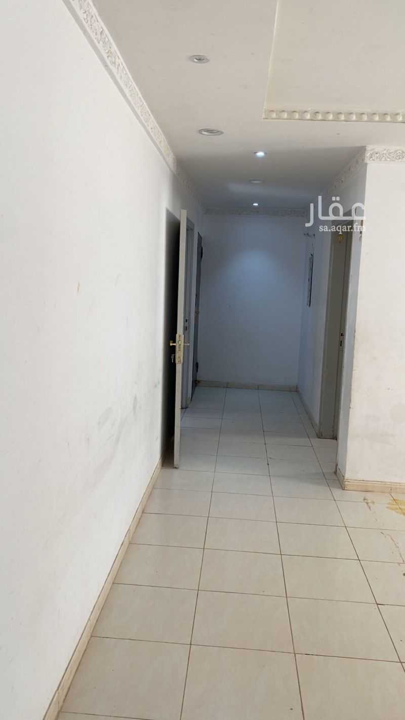 شقة 4 غرف في الجنادرية، الرياض 8