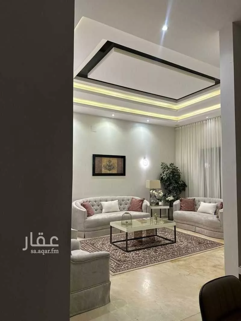 فيلا 5 غرف في الملقا 13