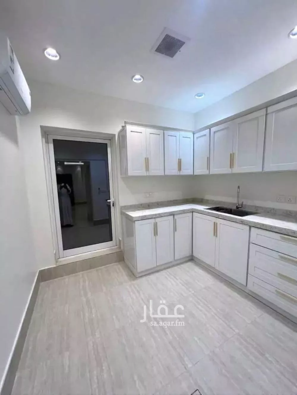 3 bedroom apartment in Al Qairawan, Riyadh 4