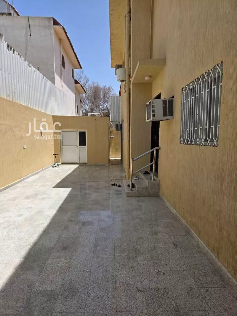 فيلا 7 غرف في الملز 9