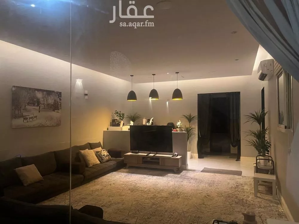 7 bedroom villa in Al Rawdah 3