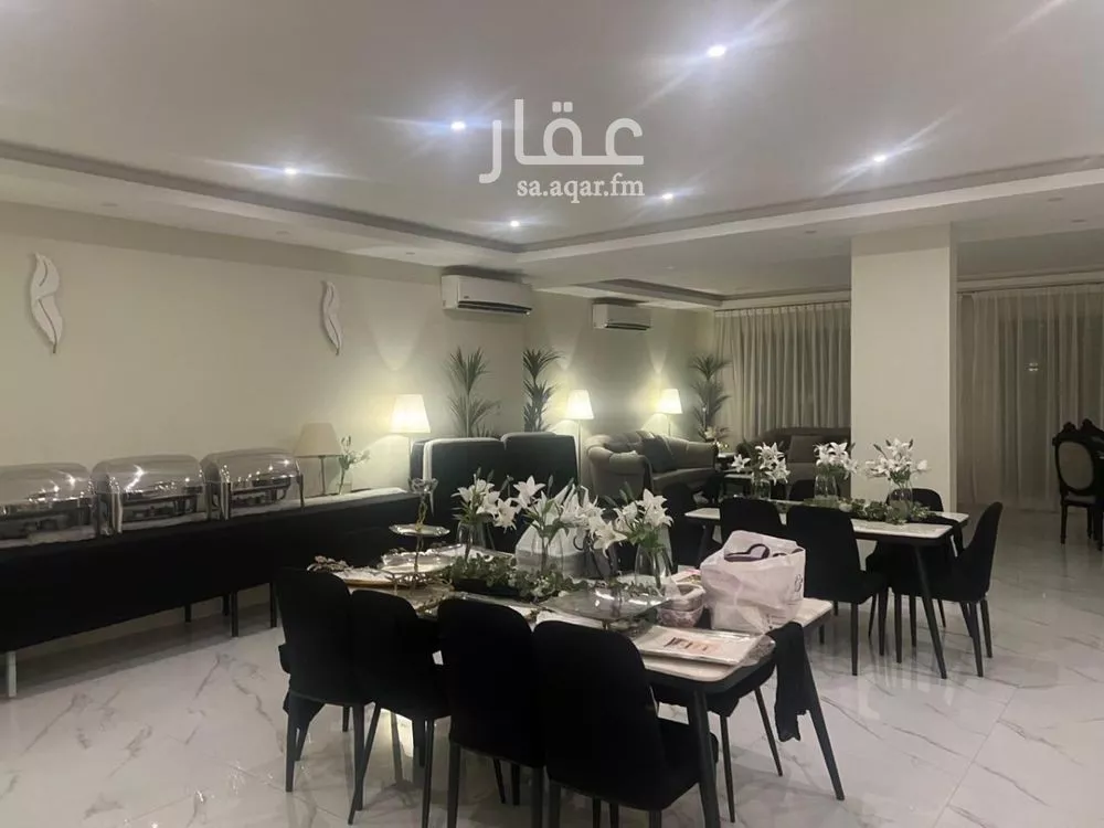 7 bedroom villa in Al Rawdah 4