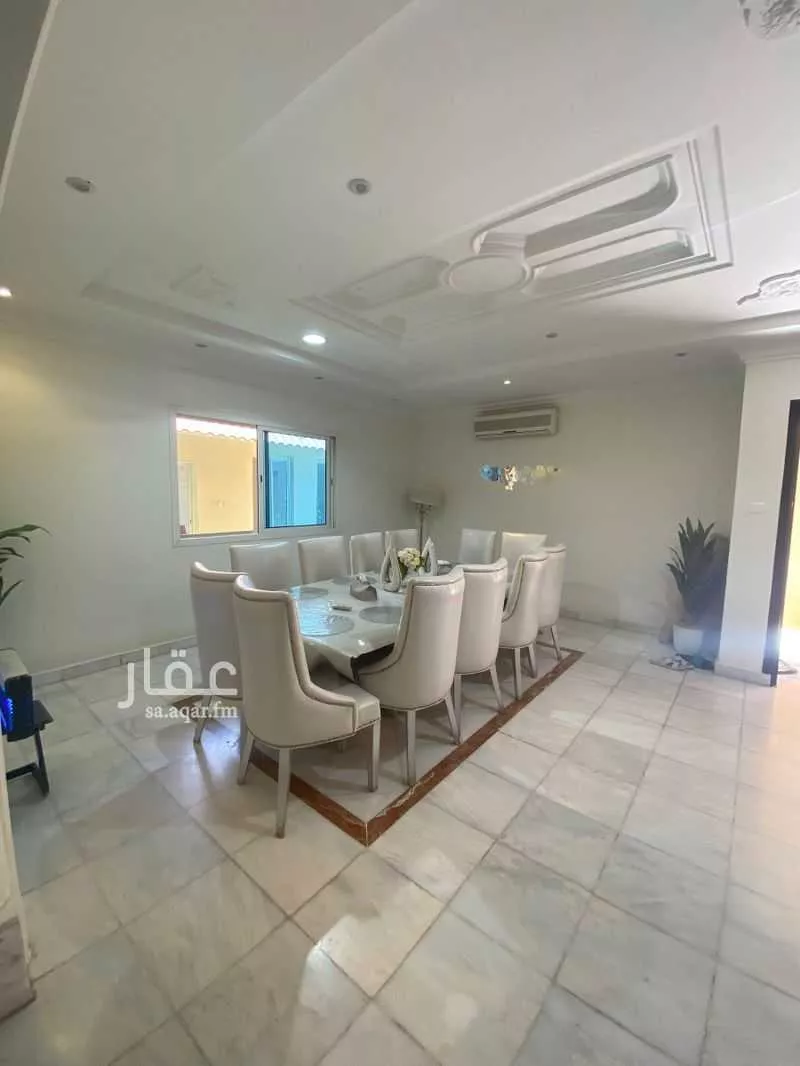 10 bedroom villa in Al Falah 7