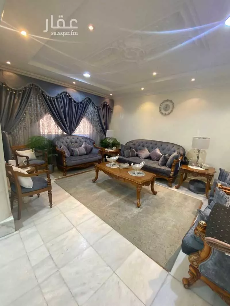10 bedroom villa in Al Falah 8