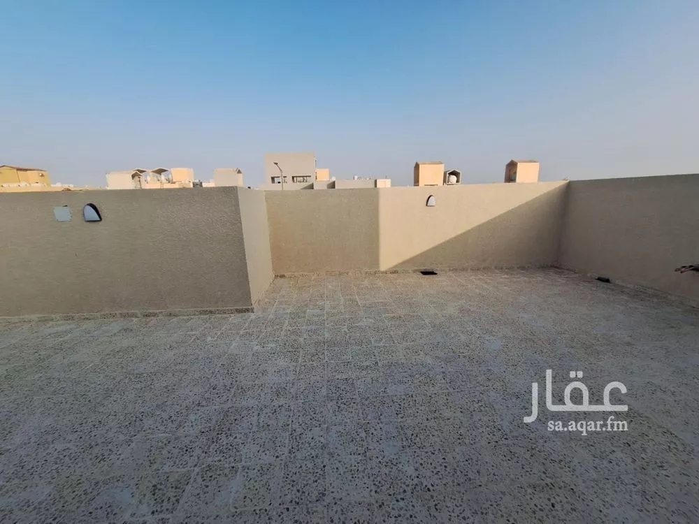 فيلا 6 غرف في ظهرة لبن 12
