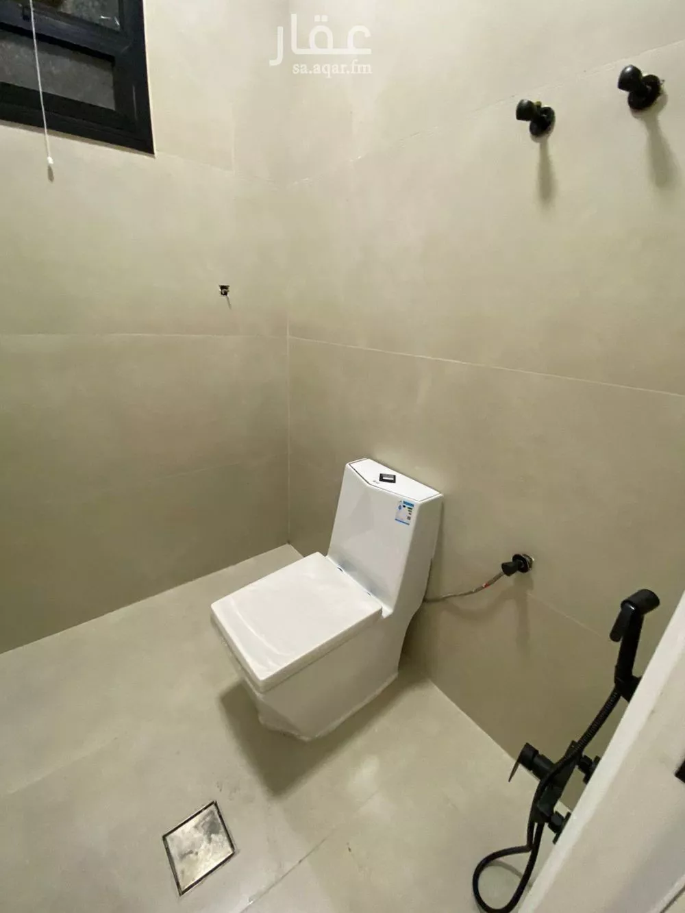 6 bedroom villa in Tuwaiq 9