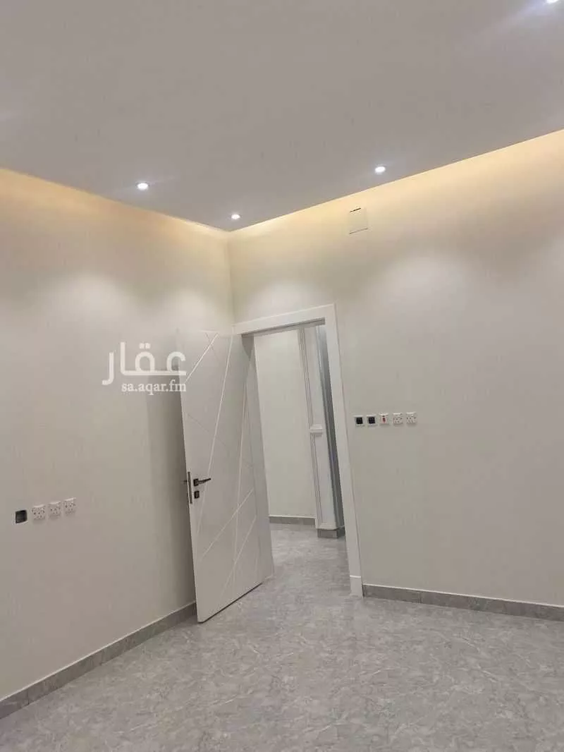 فيلا 4 غرف في الغنامية 11