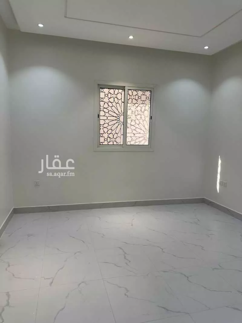 شقة 11 غرف في العارض 15