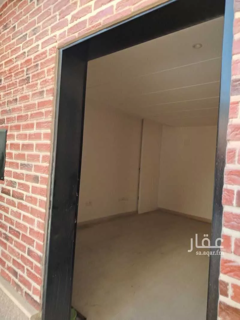 فيلا 7 غرف في العارض 15