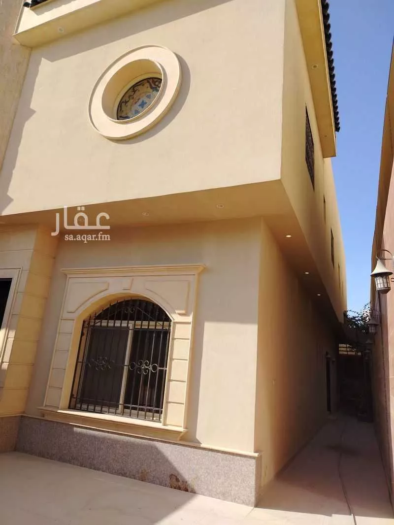فيلا 7 غرف في العارض 22