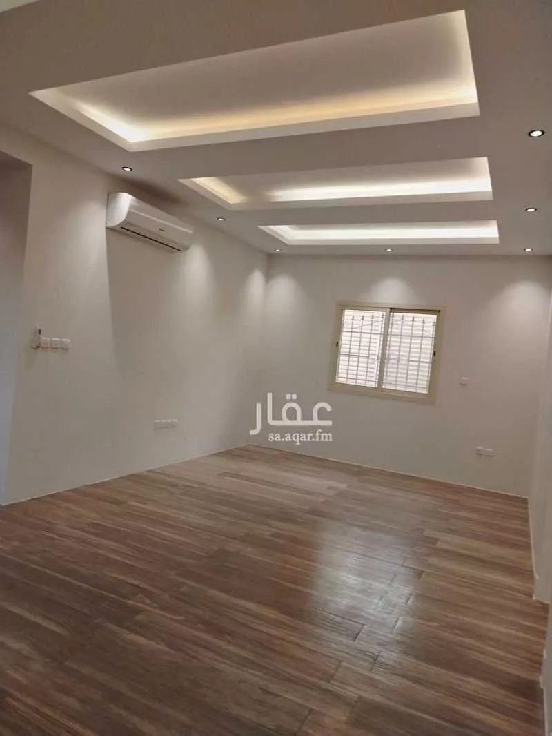 فيلا 7 غرف في العارض 29