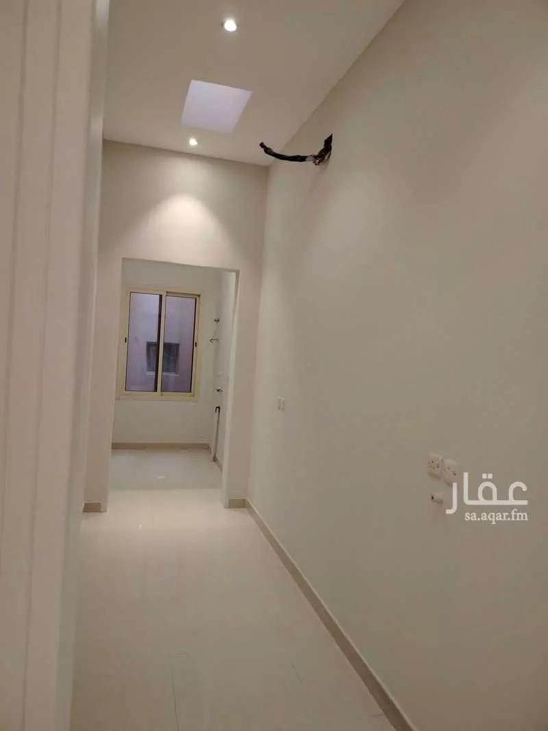 فيلا 7 غرف في العارض 9