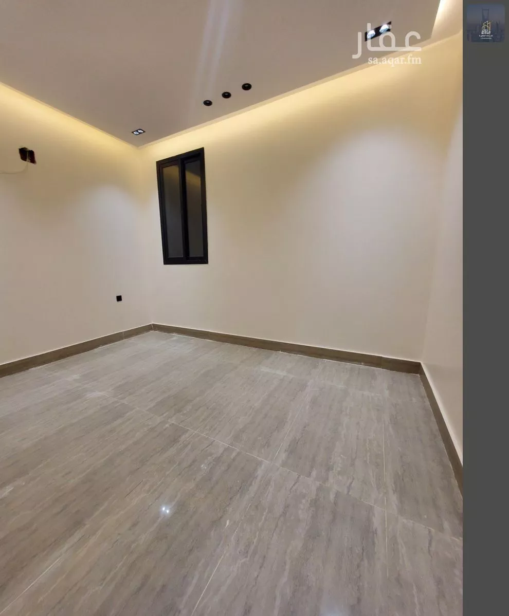 6 bedroom villa in Al Janadriyah 17