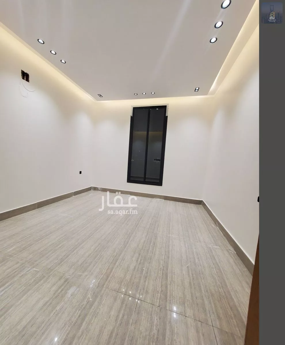 6 bedroom villa in Al Janadriyah 4