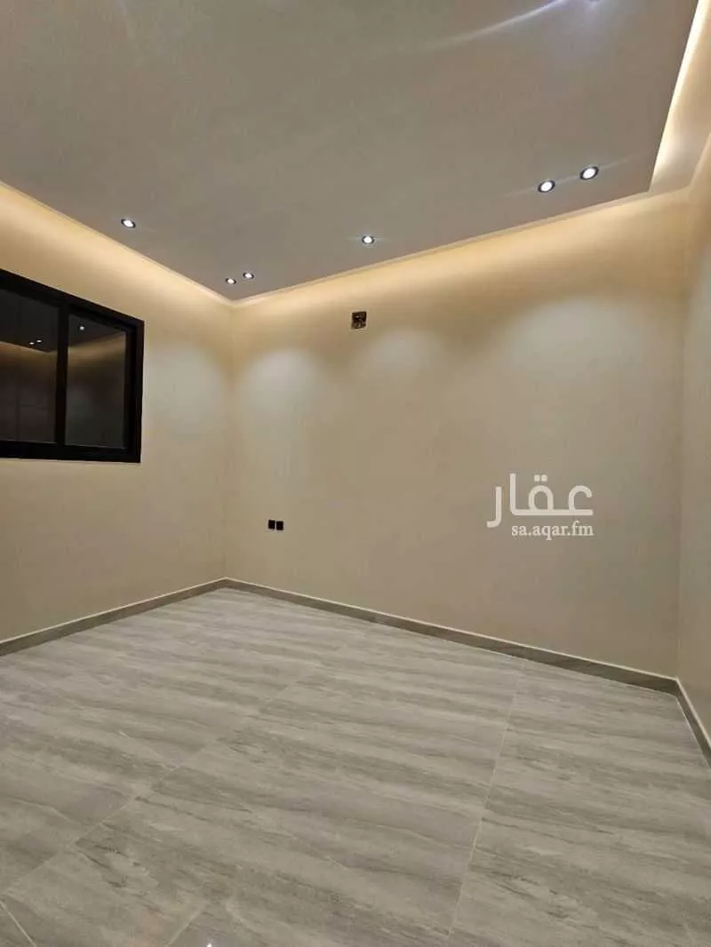 5 bedroom villa in Al Uraija Al Gharbiyah 5
