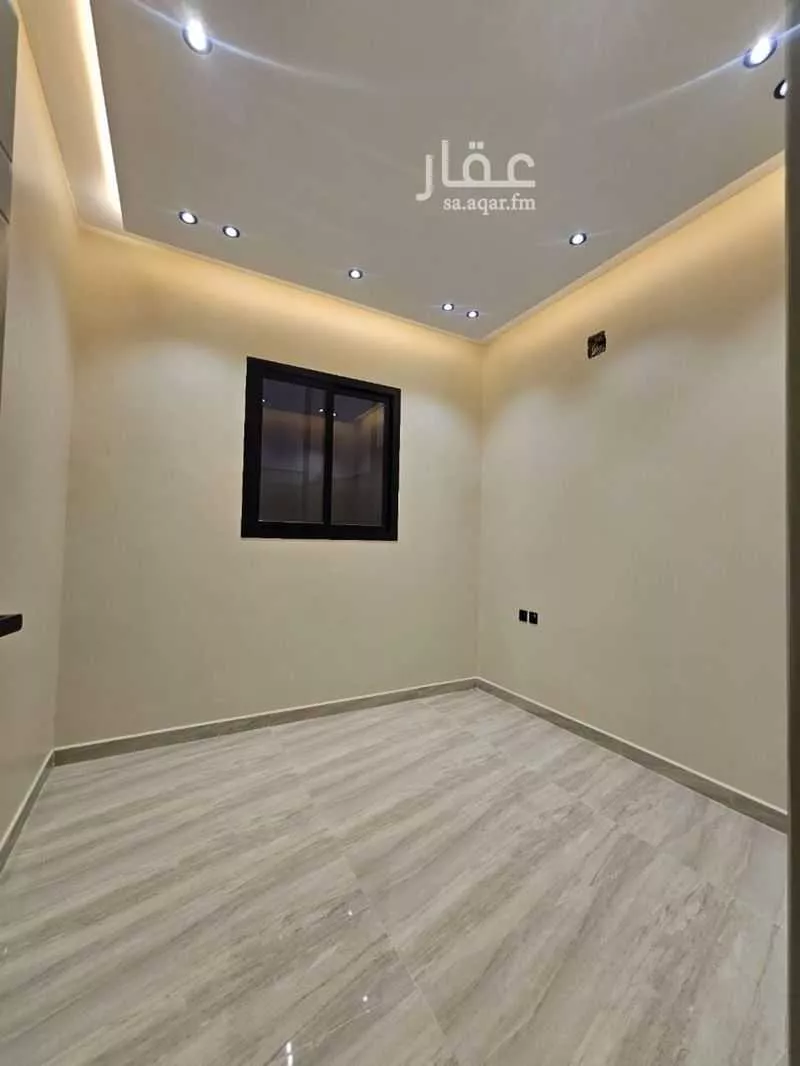 5 bedroom villa in Al Uraija Al Gharbiyah 7
