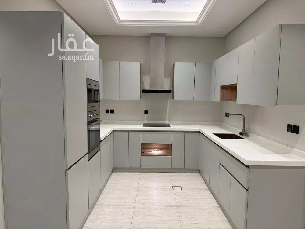 3 bedroom apartment in Al Malqa 2