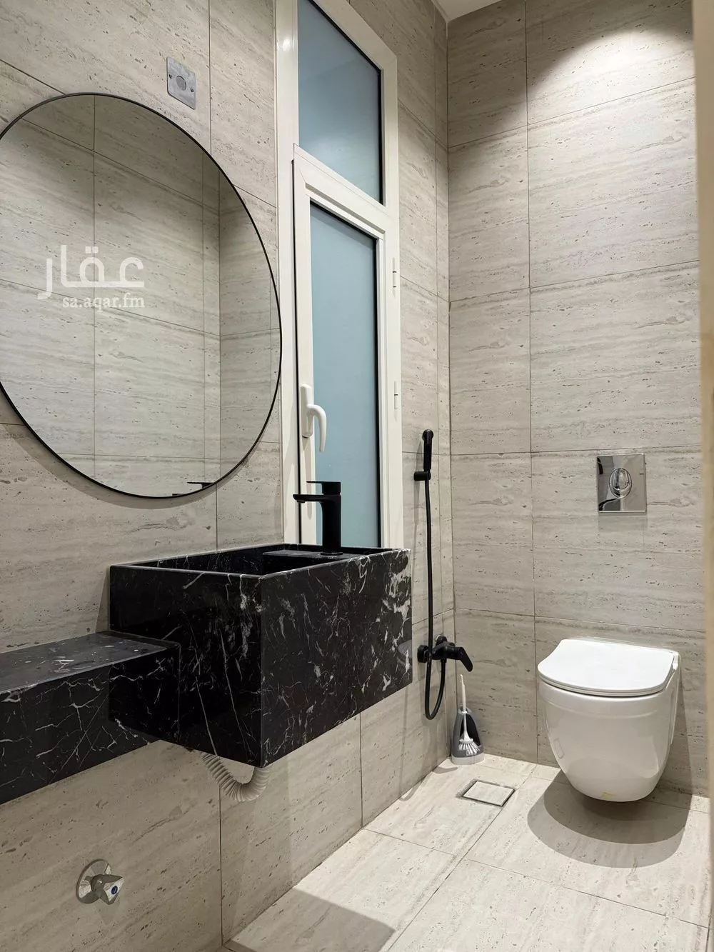 3 bedroom apartment in Al Malqa 3