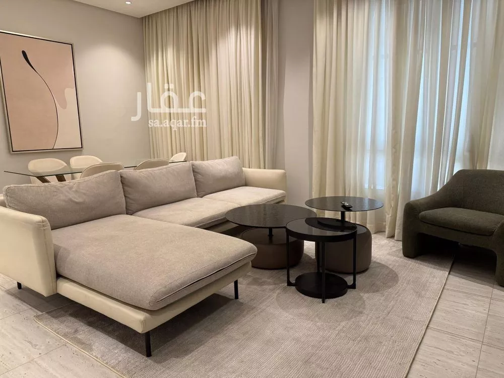 3 bedroom apartment in Al Malqa 7