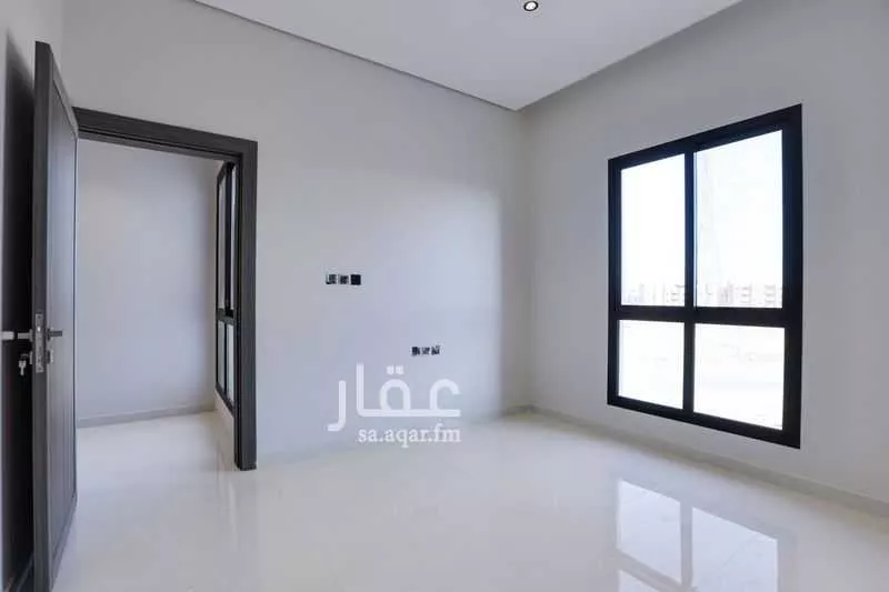 فيلا 5 غرف في عكاظ 31