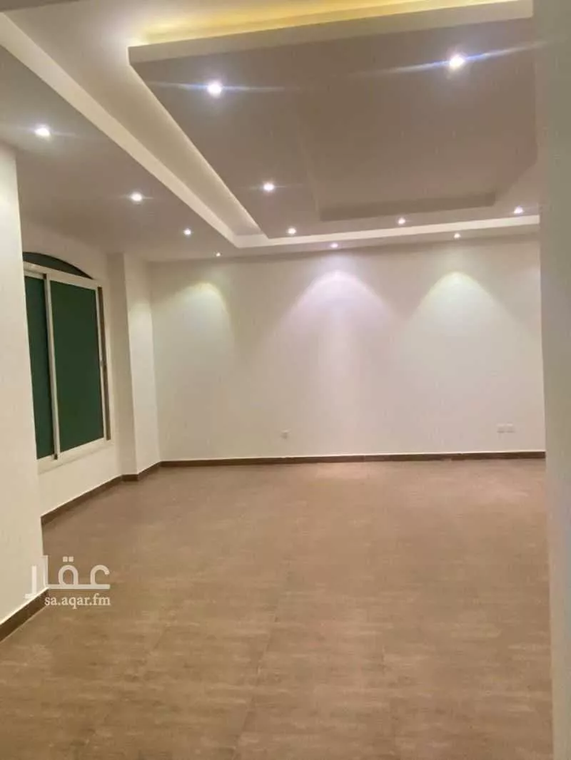 5 bedroom villa in King Abdul Aziz 4