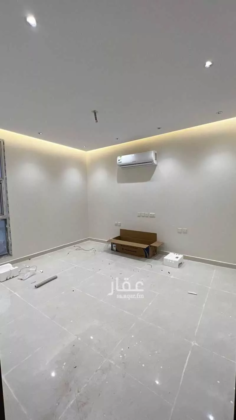 6 bedroom villa in Al Janadriyah 15