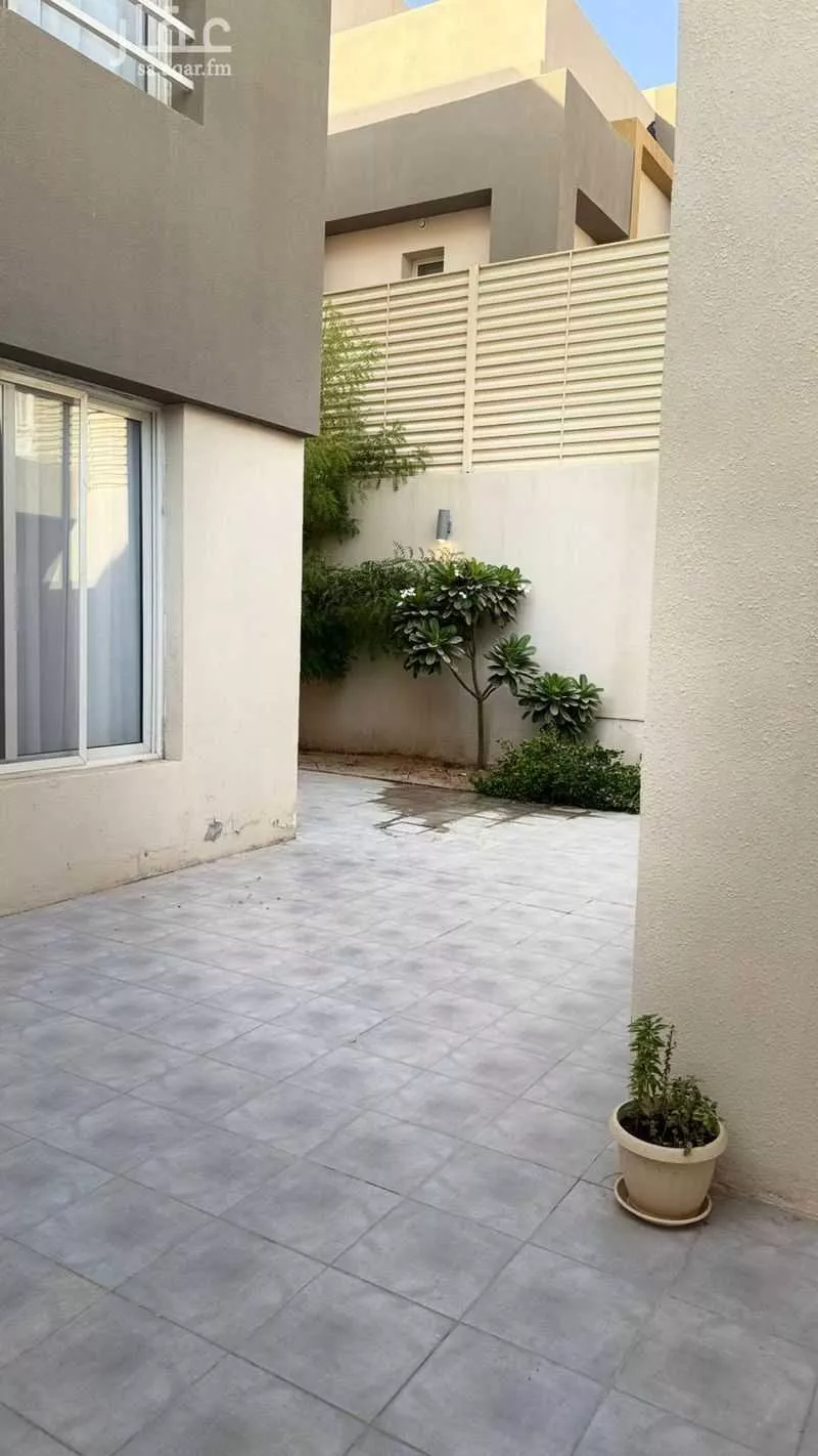 6 bedroom villa in Al Rimal 18