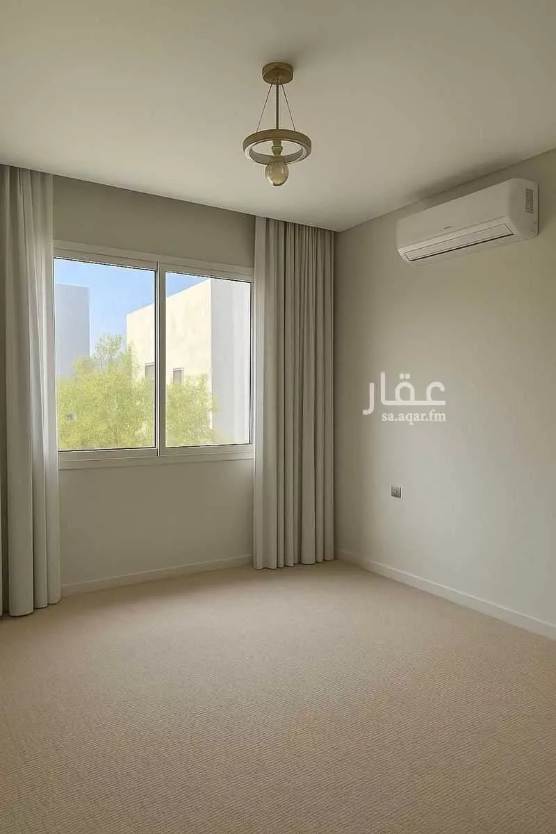 6 bedroom villa in Al Rimal 6