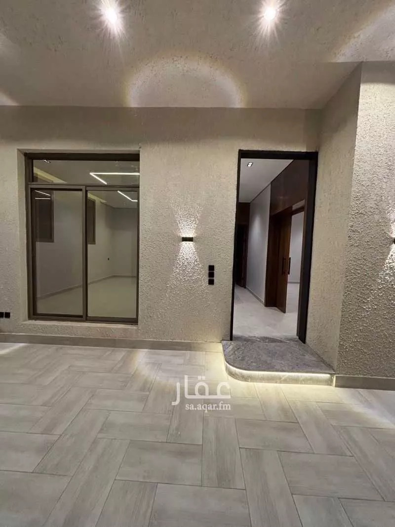 4 bedroom villa in Al Mahdiyyah 5