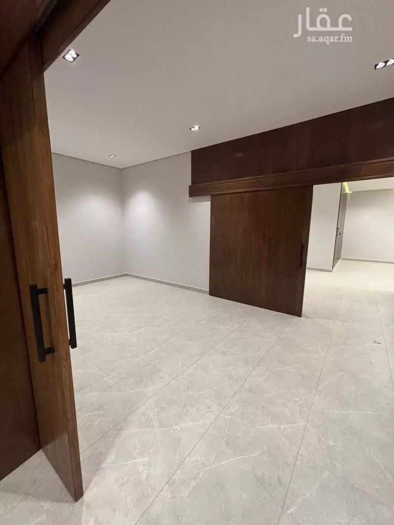 4 bedroom villa in Al Mahdiyyah 6