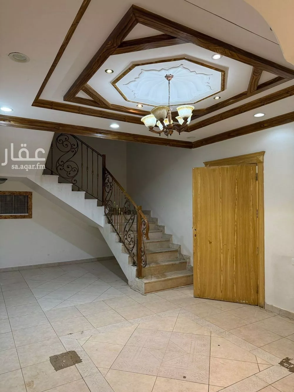 فيلا 7 غرف في العريجاء الغربية 8