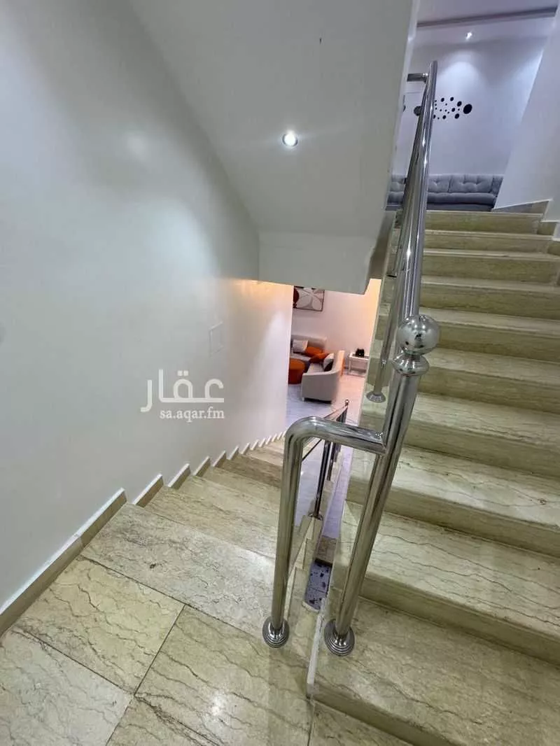8 bedroom villa in Tuwaiq 2