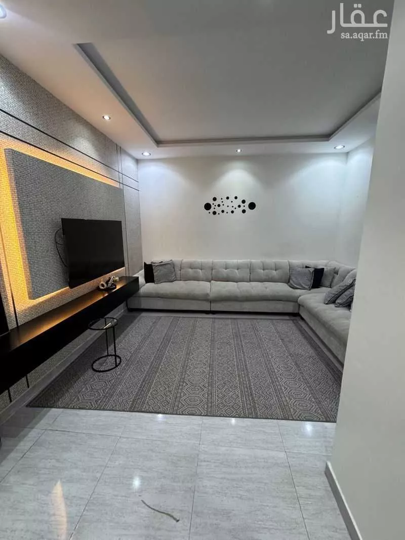 8 bedroom villa in Tuwaiq 5