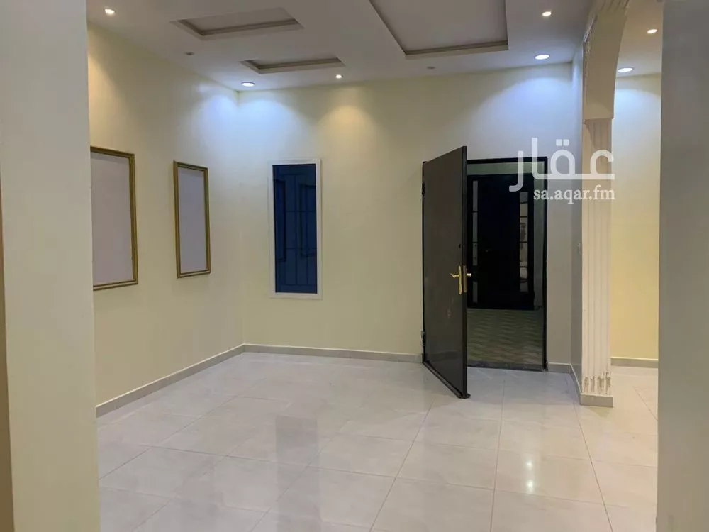 6 bedroom villa in Al Rimal 6