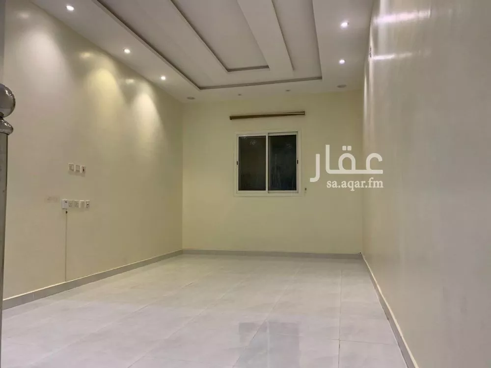 6 bedroom villa in Al Rimal 7